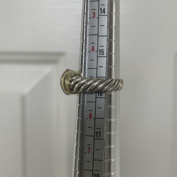 David Yurman Blue Topaz Ring size 5 - Picture 2 of 5